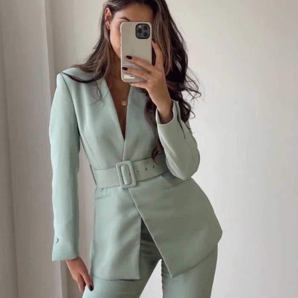 Zara Belted Green Lapel Less Blazer